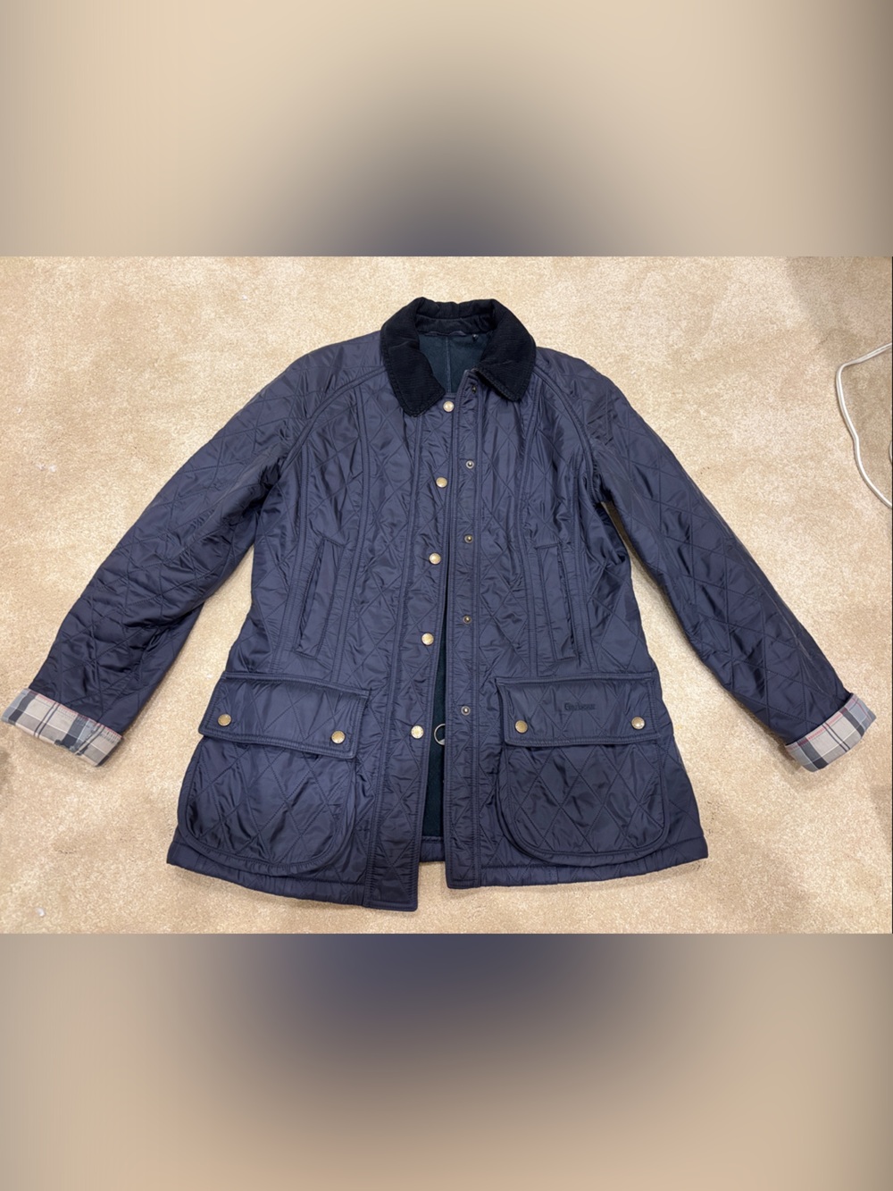 Barbour Beadnell women’s Quilted Navy Jacket with Corduroy Collar